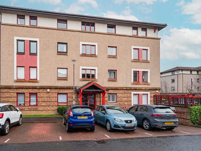 2 Bedroom Flat To Rent In North Werber Place, Edinburgh, EH4