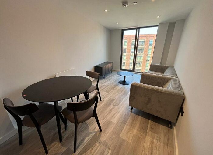 1 Bedroom Apartment To Rent In Apex Lofts, B12