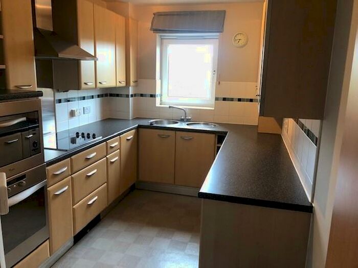 2 Bedroom Apartment To Rent In Lakeside Boulevard, Bessacarr, Doncaster, Yorkshire, DN4