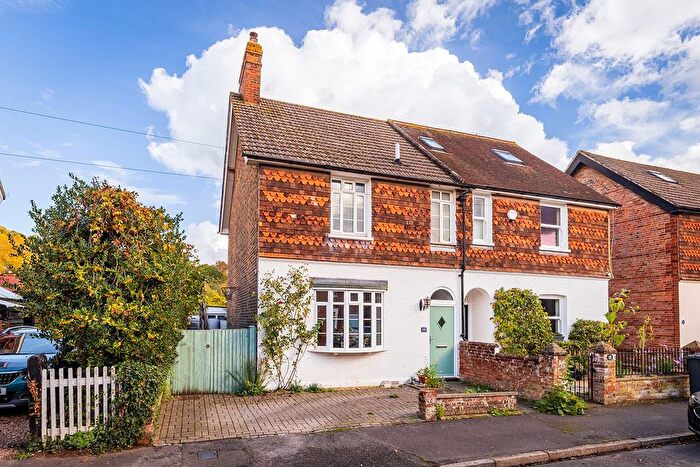 3 Bedroom Semi Detached House For Sale In Eastwood Road, Bramley, GU5