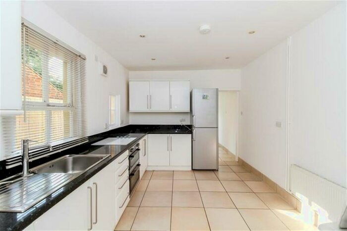 6 Bedroom Terraced House To Rent In Regent Street, Cowley, Oxford, OX4