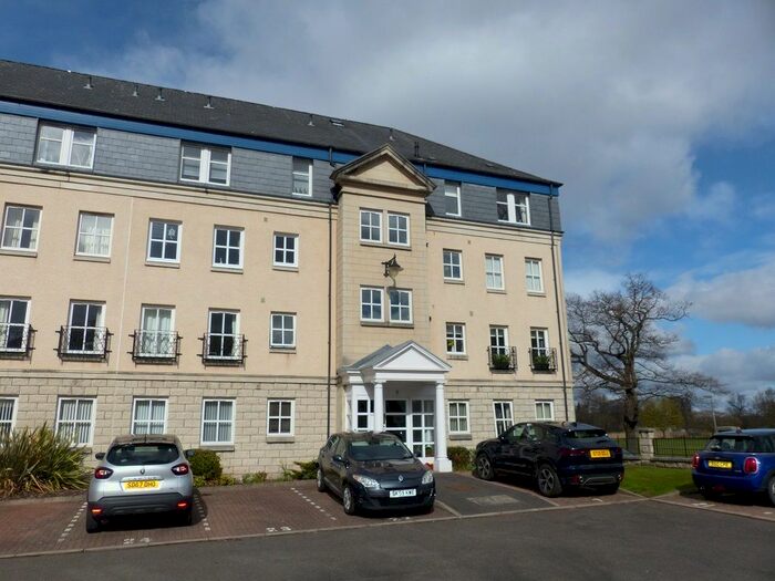 2 Bedroom Flat For Sale In South Inch Court, Perth, PH2