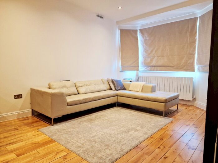 2 Bedroom Flat To Rent In Tulsi Court, Sinclair Grove, NW11