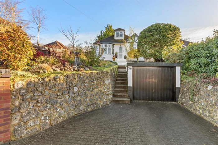 4 Bedroom Bungalow For Sale In Coningsby Road, High Wycombe, HP13