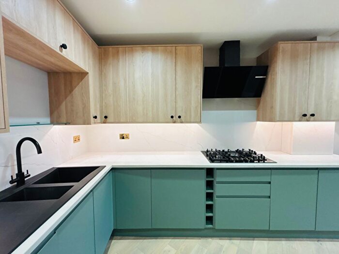 1 Bedroom Flat For Sale In Rye Lane, London, SE15