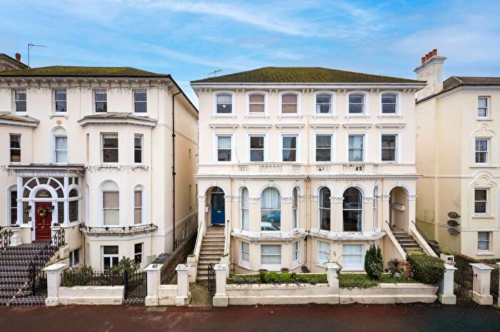 1 Bedroom Flat For Sale In Spencer Road, Eastbourne, BN21