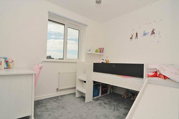 3 Bedroom End Of Terrace House For Sale In Bluebell Street, Plymouth. Bedroom Property In Derriford., PL6