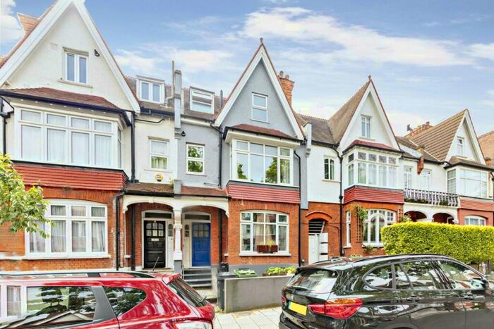 Studio To Rent In Broxholm Road, Streatham, SE27