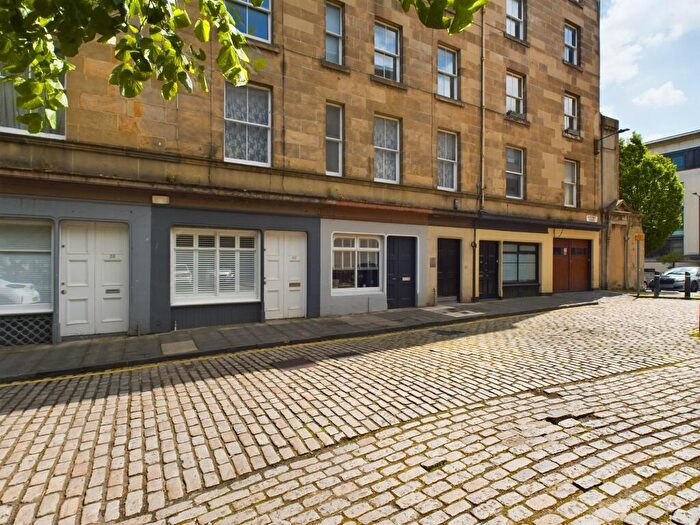 2 Bedroom Flat To Rent In Sandport Street, The Shore, Edinburgh, EH6