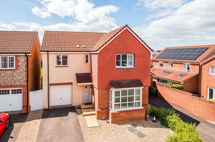 4 Bedroom Detached House For Sale In Cranbrook, Exeter, EX5