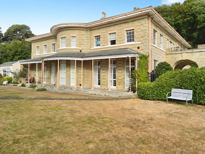 2 Bedroom Apartment For Sale In Shore Road, Bonchurch, Ventnor, PO38