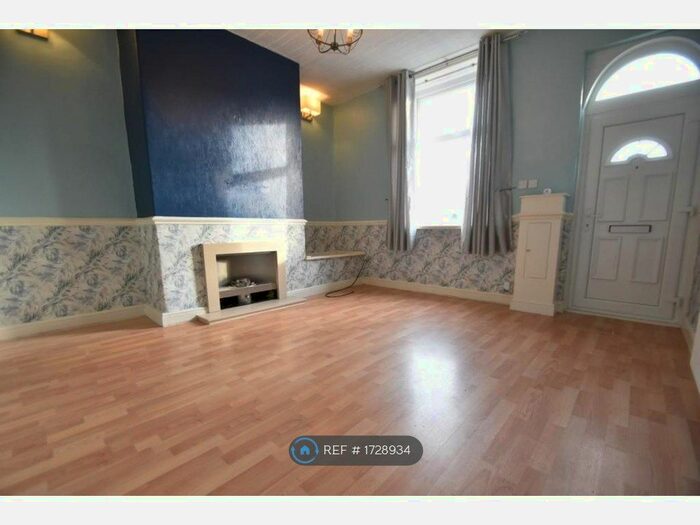 2 Bedroom Terraced House To Rent In Brookshaw Street, Bury, BL9