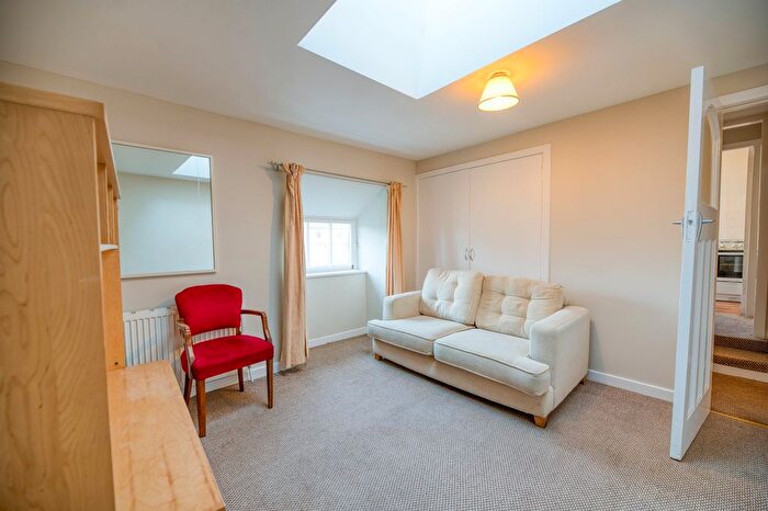 1 Bedroom Flat To Rent In Duddingston House Courtyard, Edinburgh, EH15