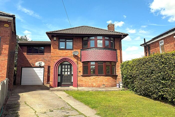 4 Bedroom Detached House To Rent In Bramley Avenue, Sheffield, S26