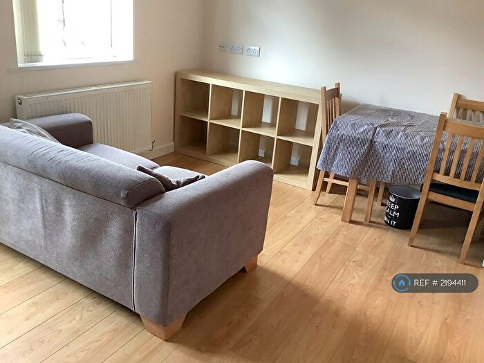 1 Bedroom Flat To Rent In Saxton Close, Nottingham, NG9