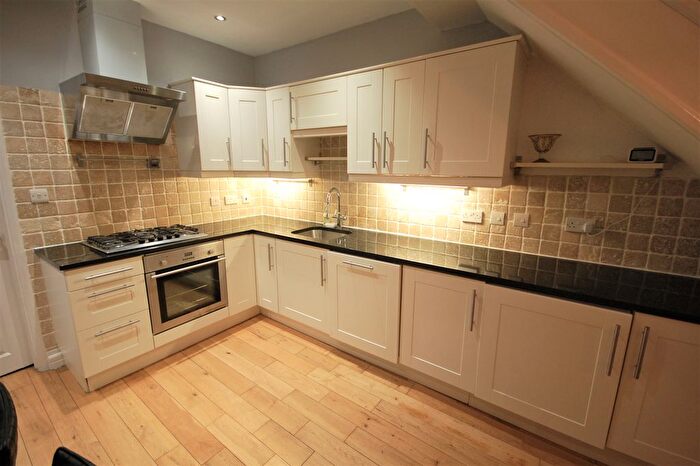 3 Bedroom Terraced House To Rent In Henchman Street, London, W12