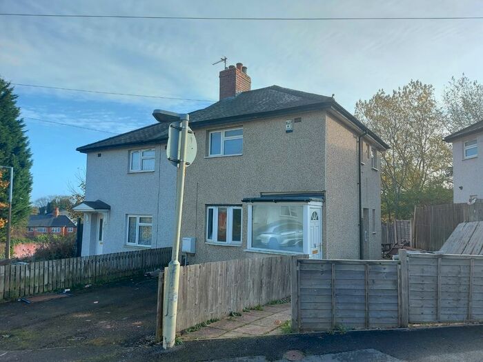 2 Bedroom Semi-Detached House To Rent In Beechwood Road, Dudley DY2