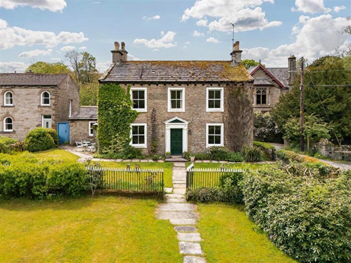 4 Bedroom Detached House For Sale In Park House, West End, Gayle, Hawes, DL8
