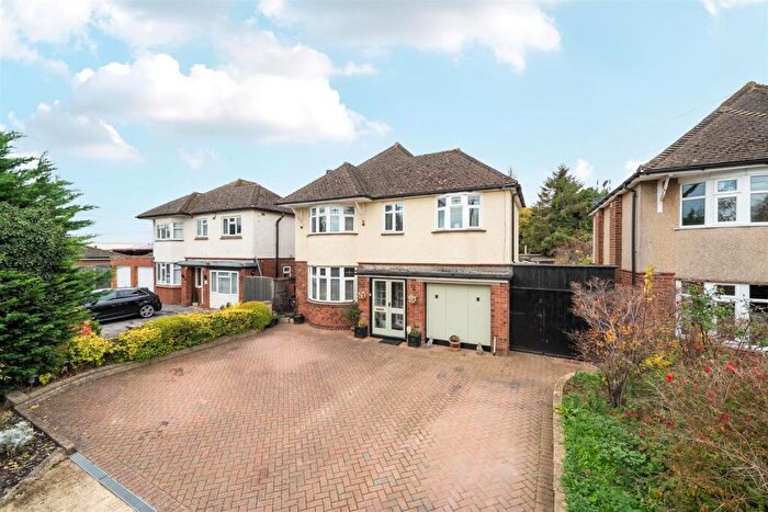 3 Bedroom Detached House For Sale In Stratford Road, Roade, NN7