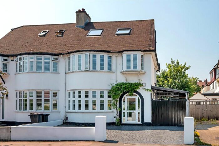 5 Bedroom Semi Detached House For Sale In Links Road, West Wickham, BR4