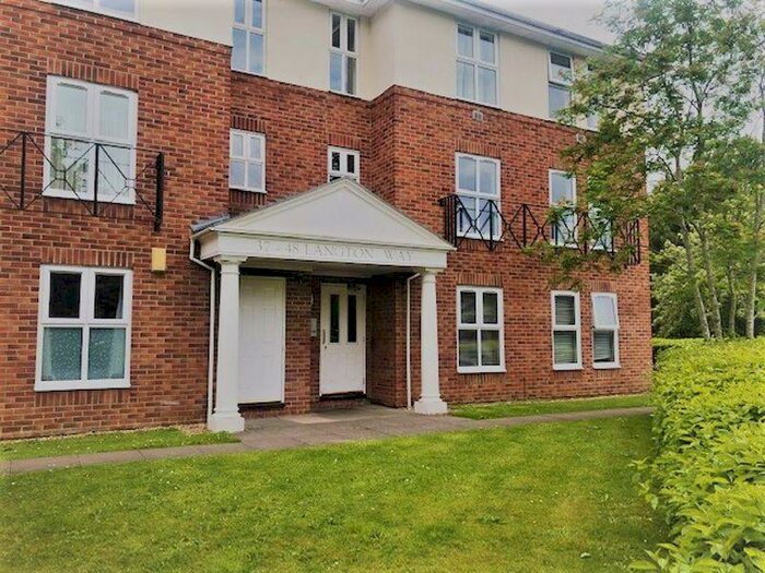2 Bedroom Ground Flat To Rent In Langton Way, St Annes Park, BS4