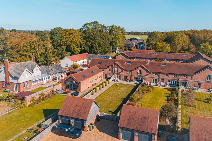 4 Bedroom Barn Conversion For Sale In Home Farm, Chapel House Lane, Puddington, Cheshire, CH64