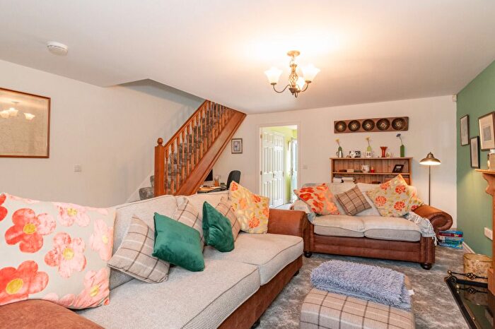 3 Bedroom Terraced House For Sale In Kings Mill Lane, Settle, North Yorkshire, BD24