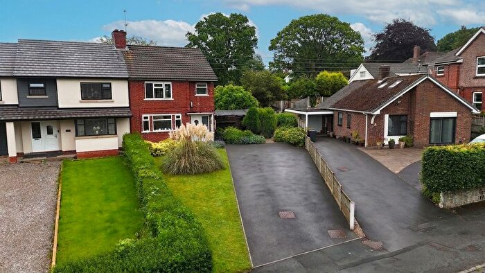3 Bedroom Semi-Detached House For Sale In Seabridge Lane, Newcastle, ST5