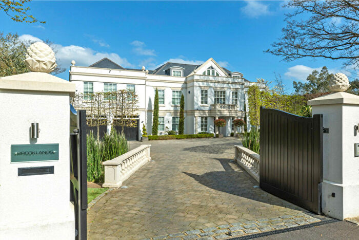 7 Bedroom Detached House To Rent In Fairoak Lane, Leatherhead, KT22