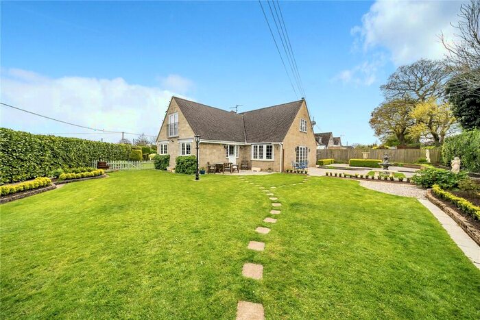 4 Bedroom Detached House For Sale In Crossways, Callow Hill, SN15