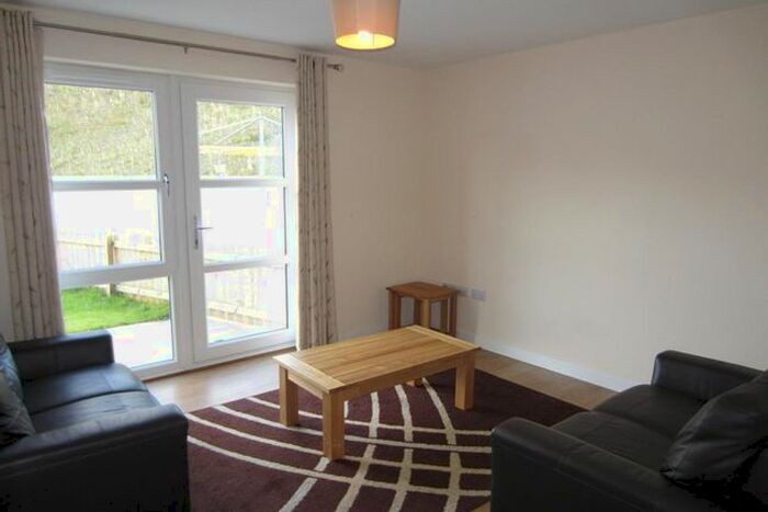 2 Bedroom Flat To Rent In Papermill Grove, Donside Village, AB24