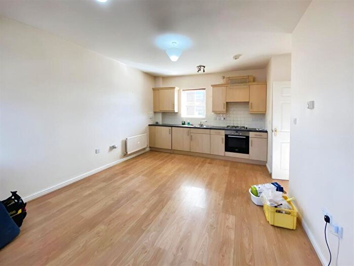 2 Bedroom Coach House To Rent In Clarkson Close, Nuneaton, CV11