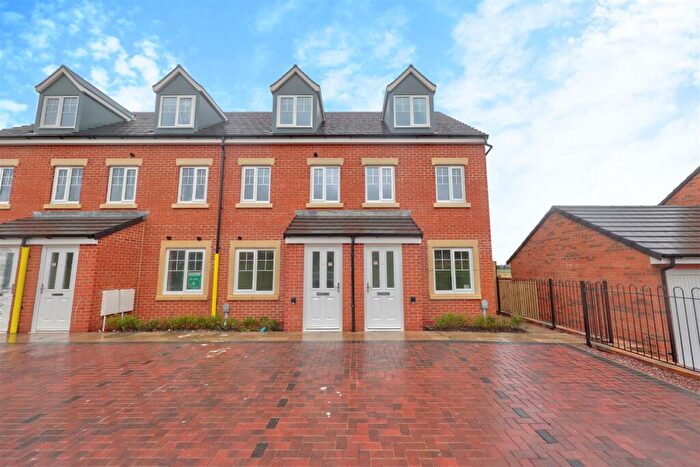 3 Bedroom Town House To Rent In Swindale Gardens, Penrith, CA11