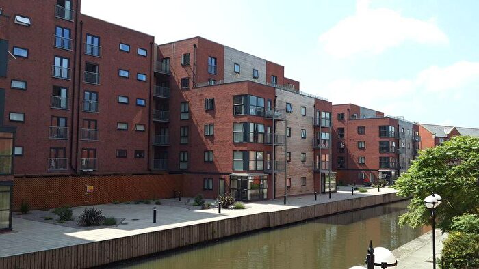 1 Bedroom Apartment To Rent In Quantum, Chapeltown St, City Centre, M1