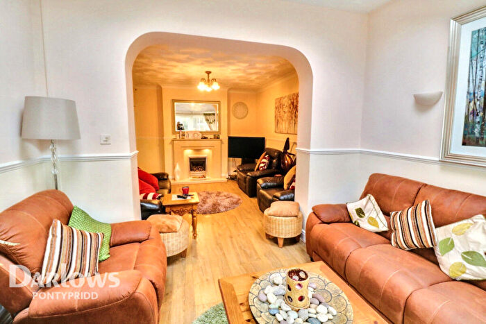 5 Bedroom Detached House For Sale In Cardiff Road, Pontypridd, CF37