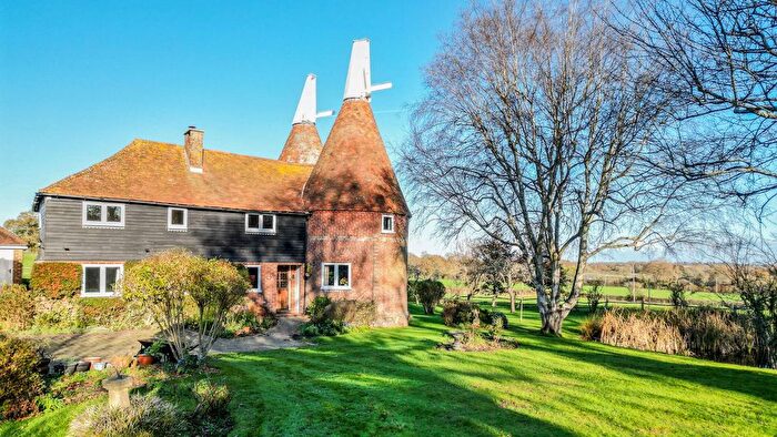 4 Bedroom Detached House For Sale In Horns Hill, Hawkhurst, Cranbrook, TN18