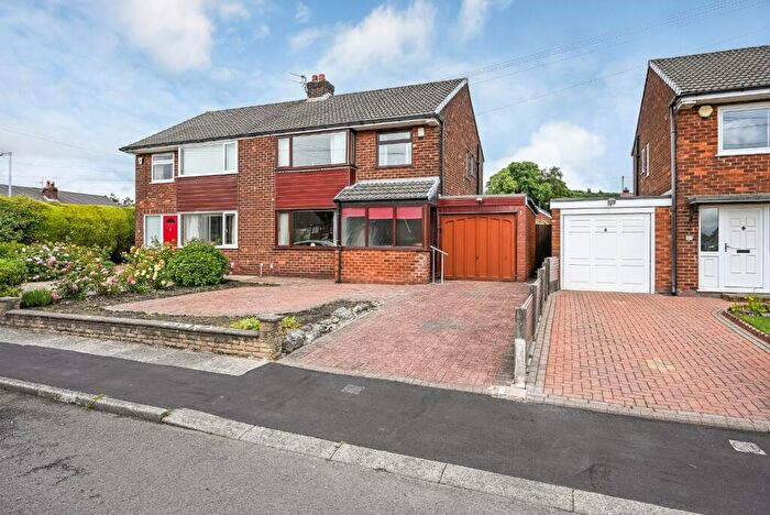 3 Bedroom Semi-Detached House For Sale In Lea Gate Close, Harwood, Bolton, BL2
