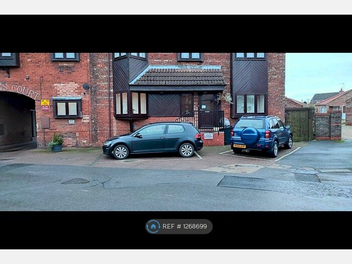 2 Bedroom Flat To Rent In The Maltings Court, Market Rasen LN8