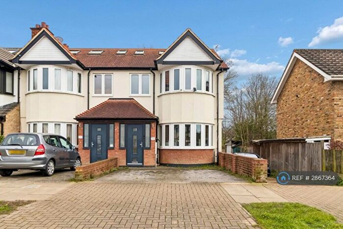 4 Bedroom End Of Terrace House To Rent In Malvern Avenue, Harrow, HA2