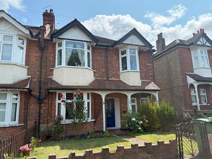 1 Bedroom Ground Maisonette To Rent In Bute Road, London, SM6