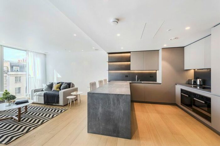 2 Bedroom Flat To Rent In Nova, Buckingham Palace Road, Westminster, London, SW1W
