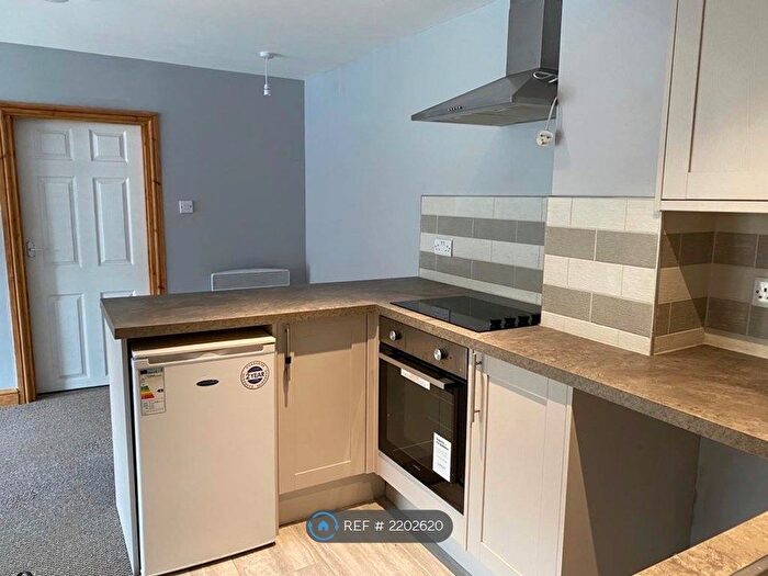 2 Bedroom Flat To Rent In Brook Street, Grantham, NG31