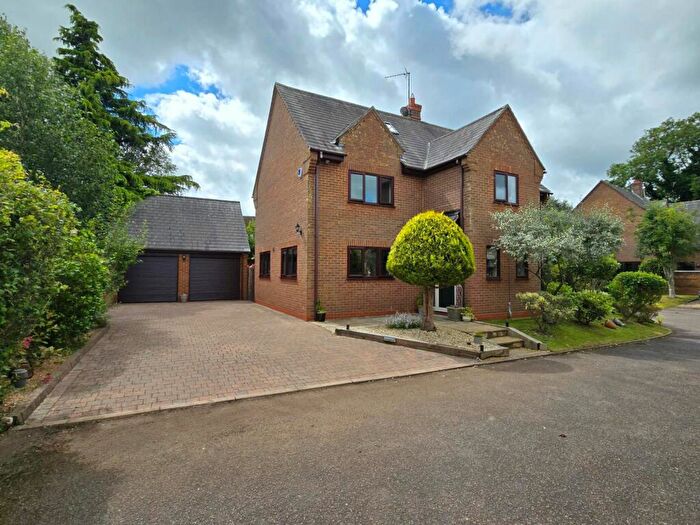 5 Bedroom Detached House For Sale In The Orchards, Ravensthorpe, Northampton, NN6