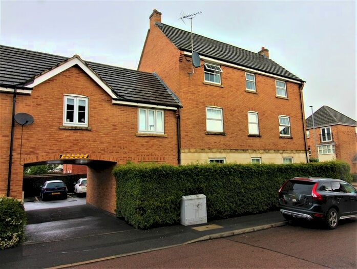 Houses for sale in Hucknall, NG15, Nottinghamshire