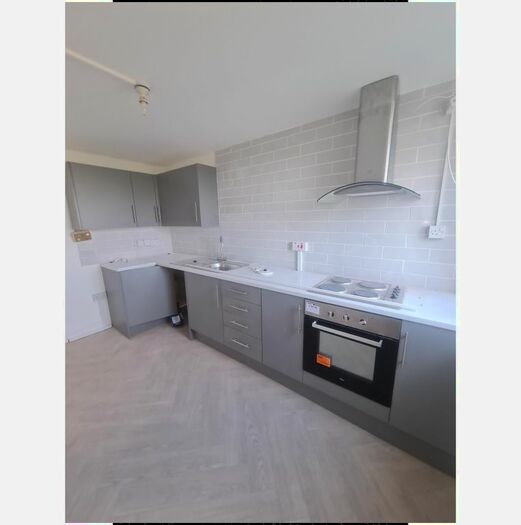 2 Bedroom Flat To Rent In Paddock, Walsall, WS1