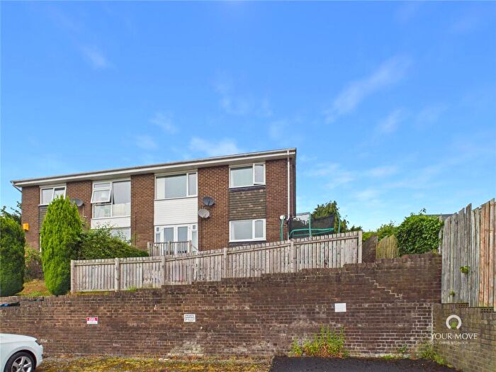 2 Bedroom Flat For Sale In Helston Court, Newcastle Upon Tyne, Tyne And Wear, NE15