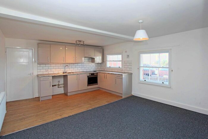 1 Bedroom Flat To Rent In Church Street, Wellington, Telford, TF1