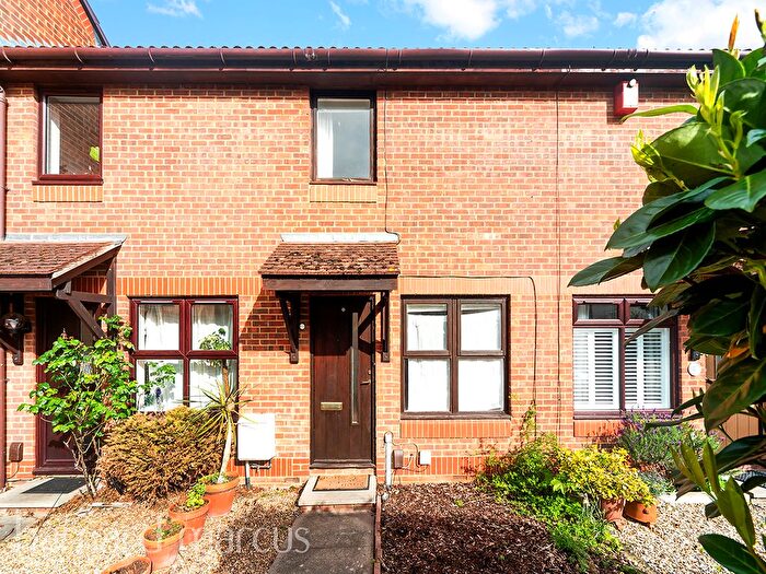 2 Bedroom Property To Rent In Courtney Road, Colliers Wood, London, SW19