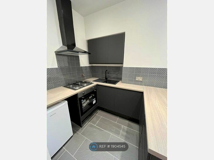 1 Bedroom Flat To Rent In Bowman Street, Glasgow, G42