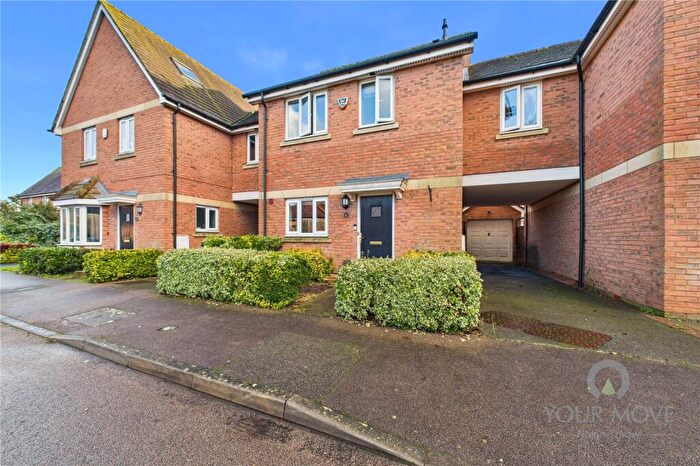 3 Bedroom Link Detached House For Sale In Manderville Close, Northampton, Northamptonshire, NN3